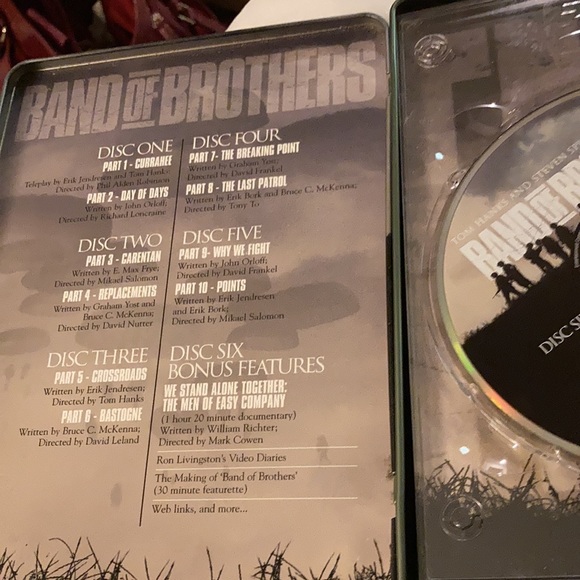 Band of Brothers DVD 6 disc collection in a tin box - Picture 7 of 16